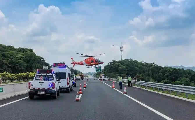 项城高速公路汽车救援案例